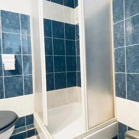 Mignon Studio Au Coeur Du Village De * Сен-Тропе